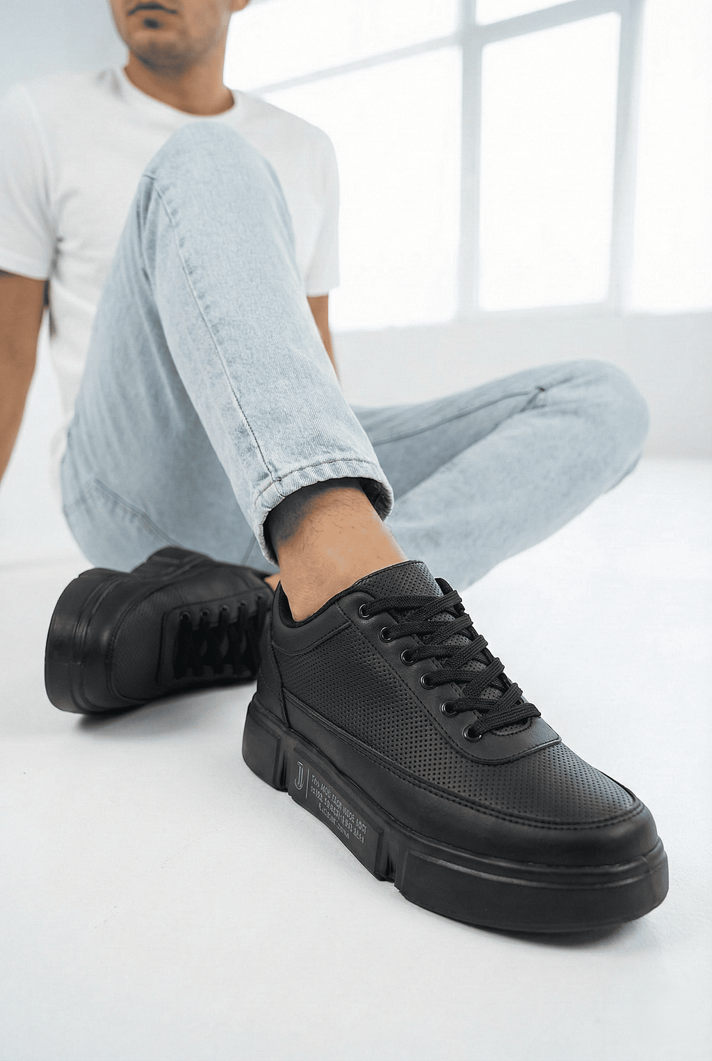 ZR-J-X20 Günlük Rahat Kalın Taban Siyah Erkek Sneaker