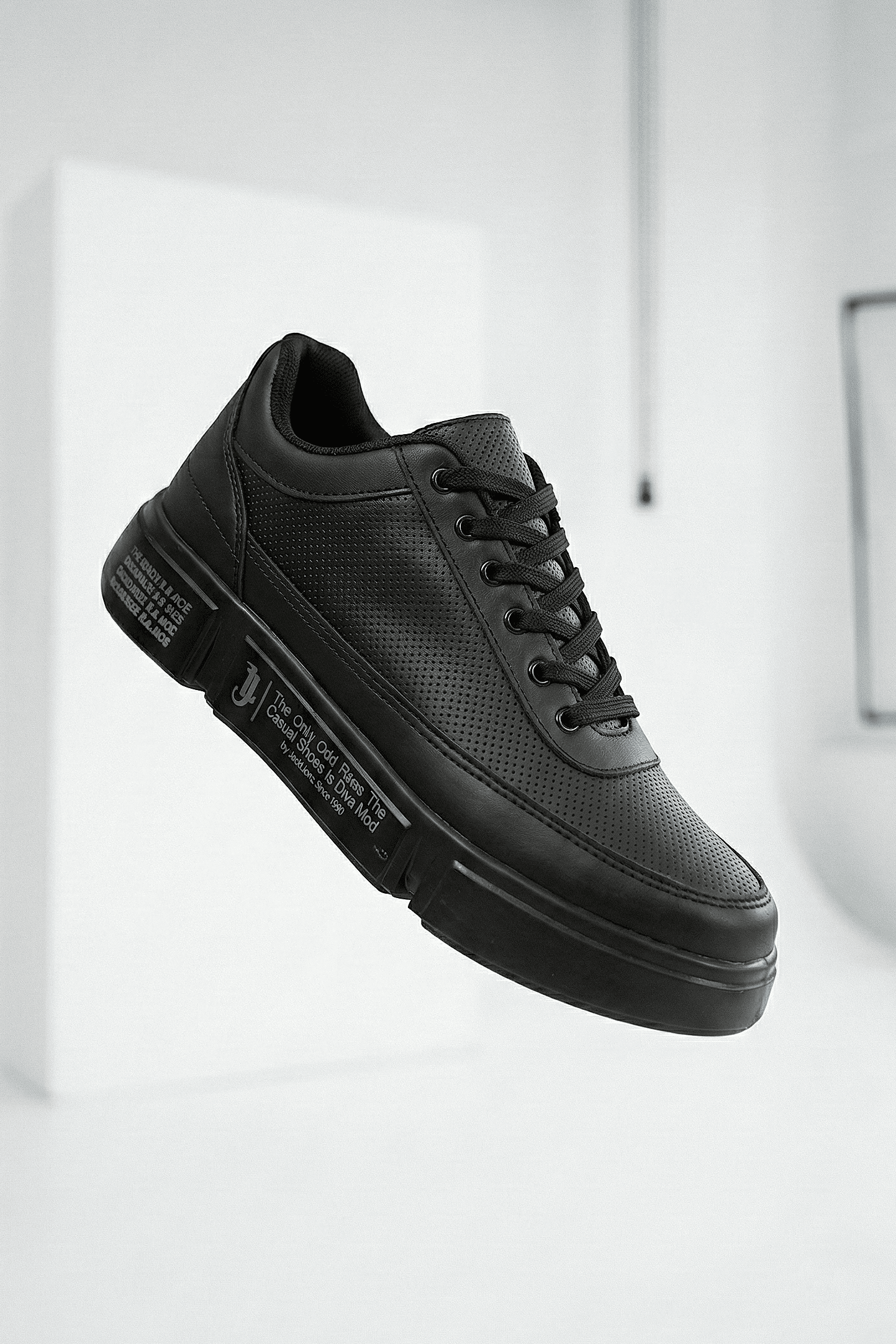 ZR-J-X20 Günlük Rahat Kalın Taban Siyah Erkek Sneaker