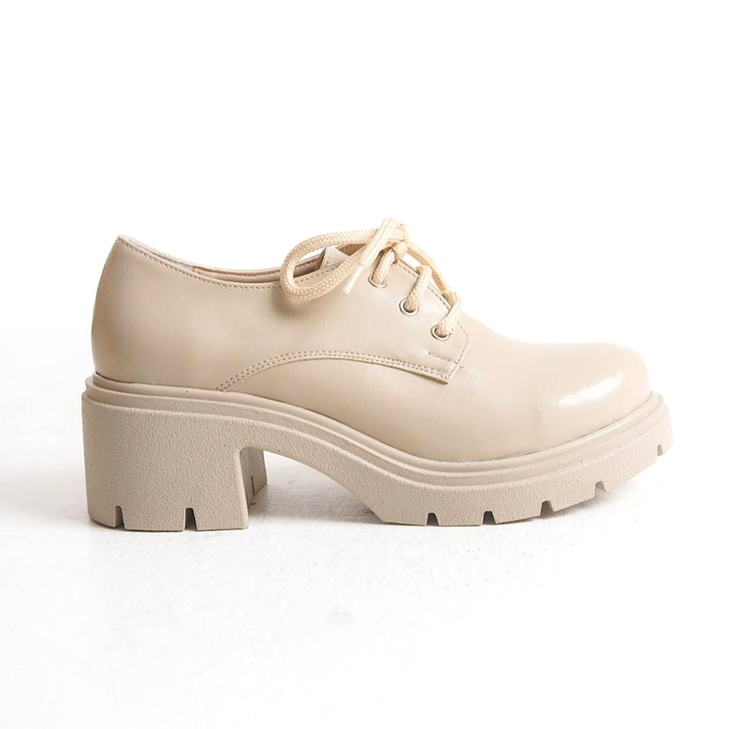 ZRİN-K-707 Premium Bej Kırışık Rugan Ortopedik Tabanlı Bağcıklı Loafer