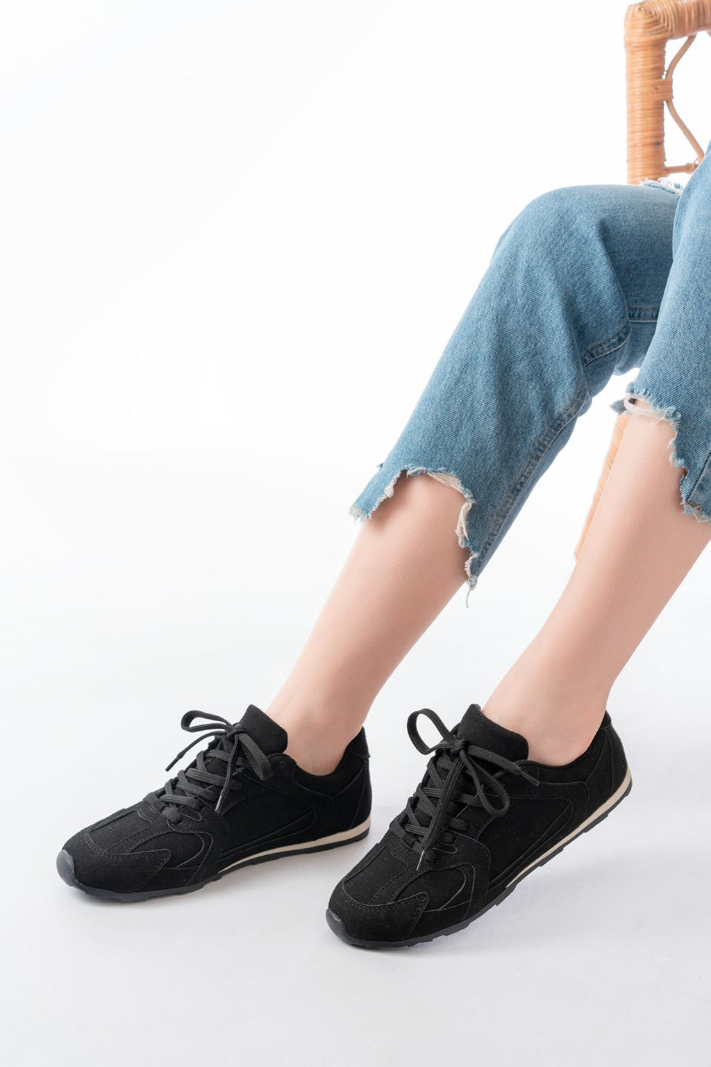 ZRİNRS-01 Premium Siyah Süet Ortopedik Günlük Kadın Sneaker