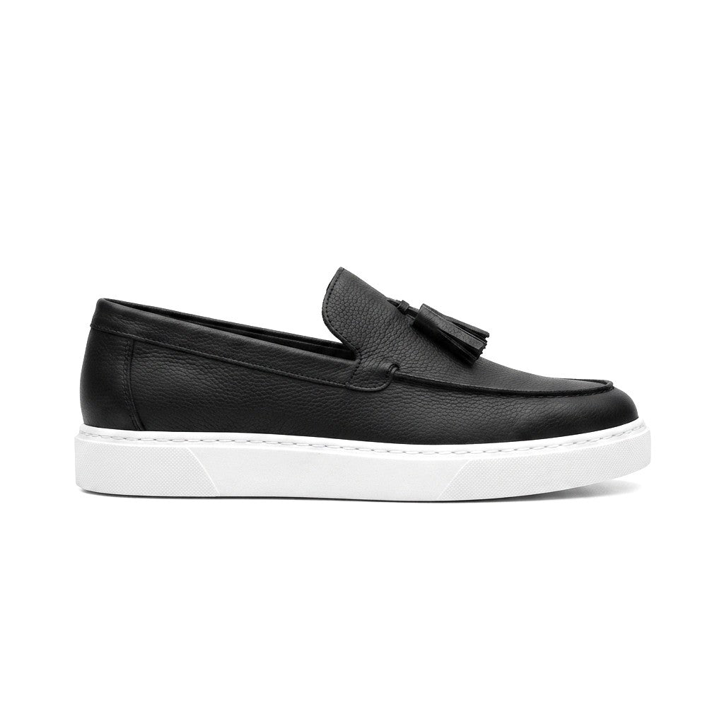 ZRJ153 High Quality Men's Tassel Slip-On Loafer Classic Shoes - Black and White