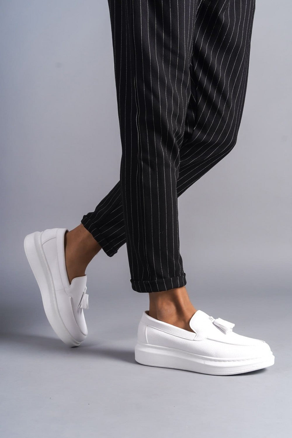 JY154 Blaze Laceless Tasseled Men's Casual Classic Shoes - Vegan Leather White
