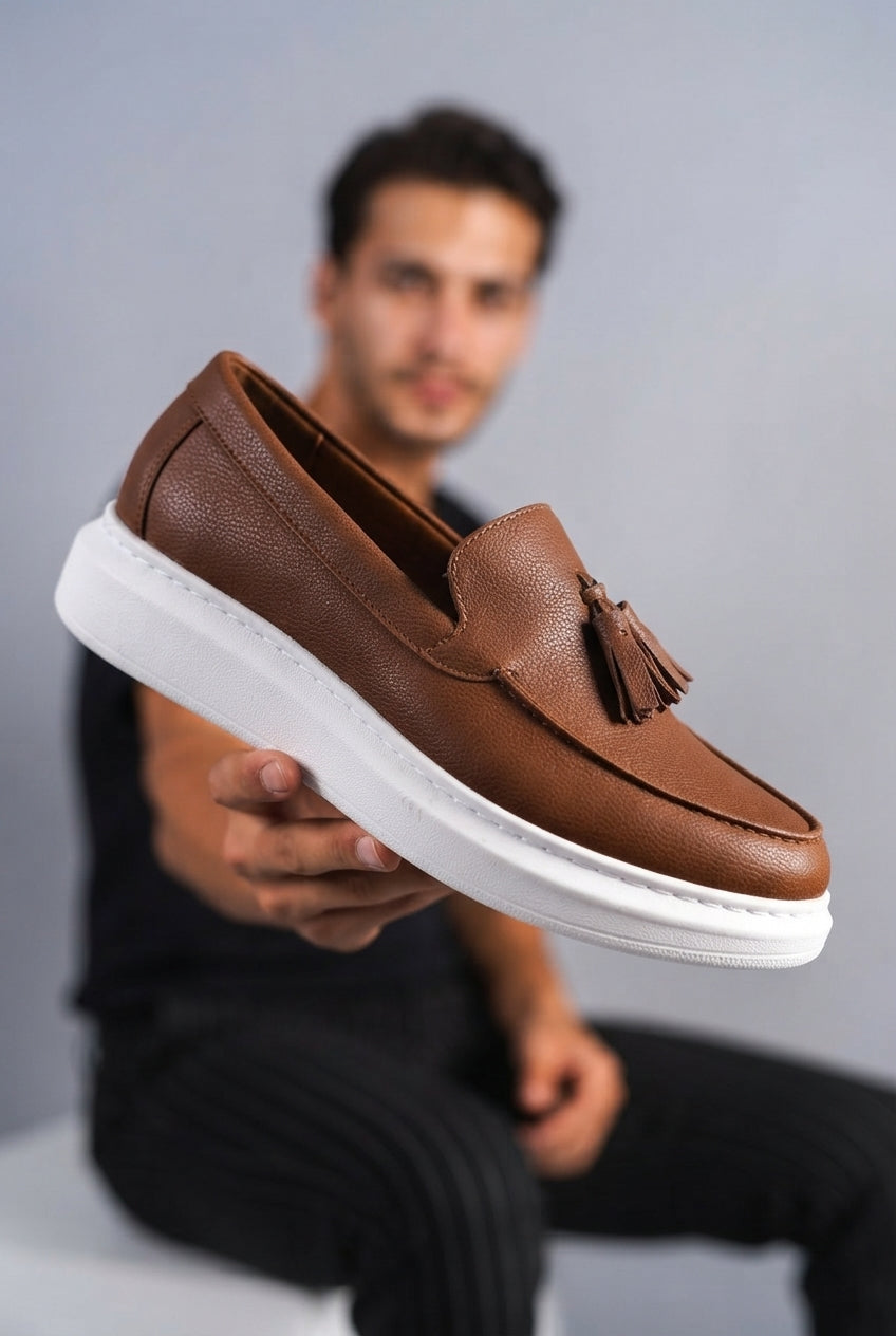 JY154 Blaze Laceless Tasseled Men's Casual Classic Shoes - Vegan Leather Tan White