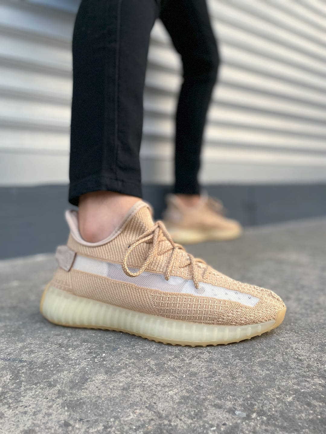 JY305 Pulse Lace-Up Knit Unisex Casual Sneakers - Beige