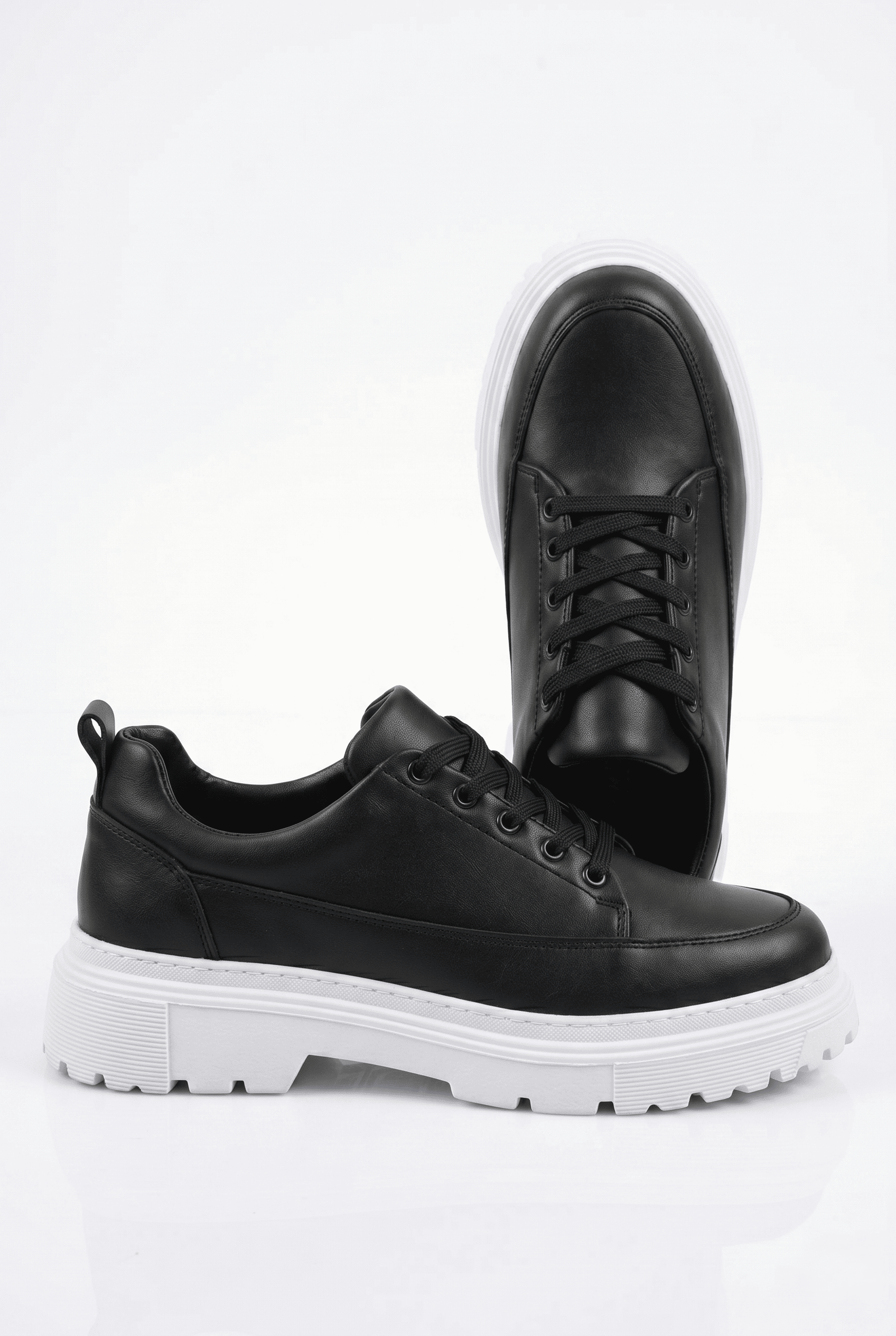 ZRK-702 Premium Siyah Beyaz Günlük Erkek Casual Sneaker