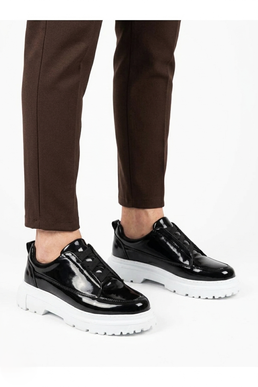 ZRK-703 Premium Siyah Beyaz Rugan Lastikli Günlük Erkek Casual Ayakkabı