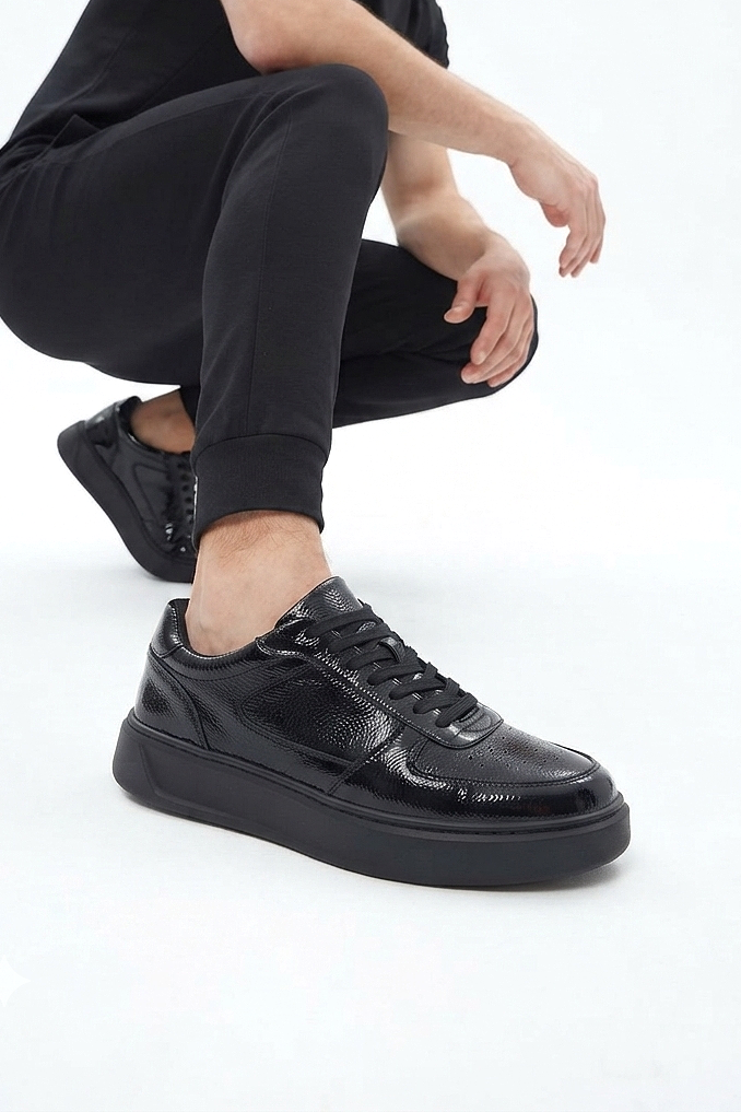 ZRK-X9 Yüksek Kalite Kalın Taban Siyah Rugan Force Erkek Sneaker