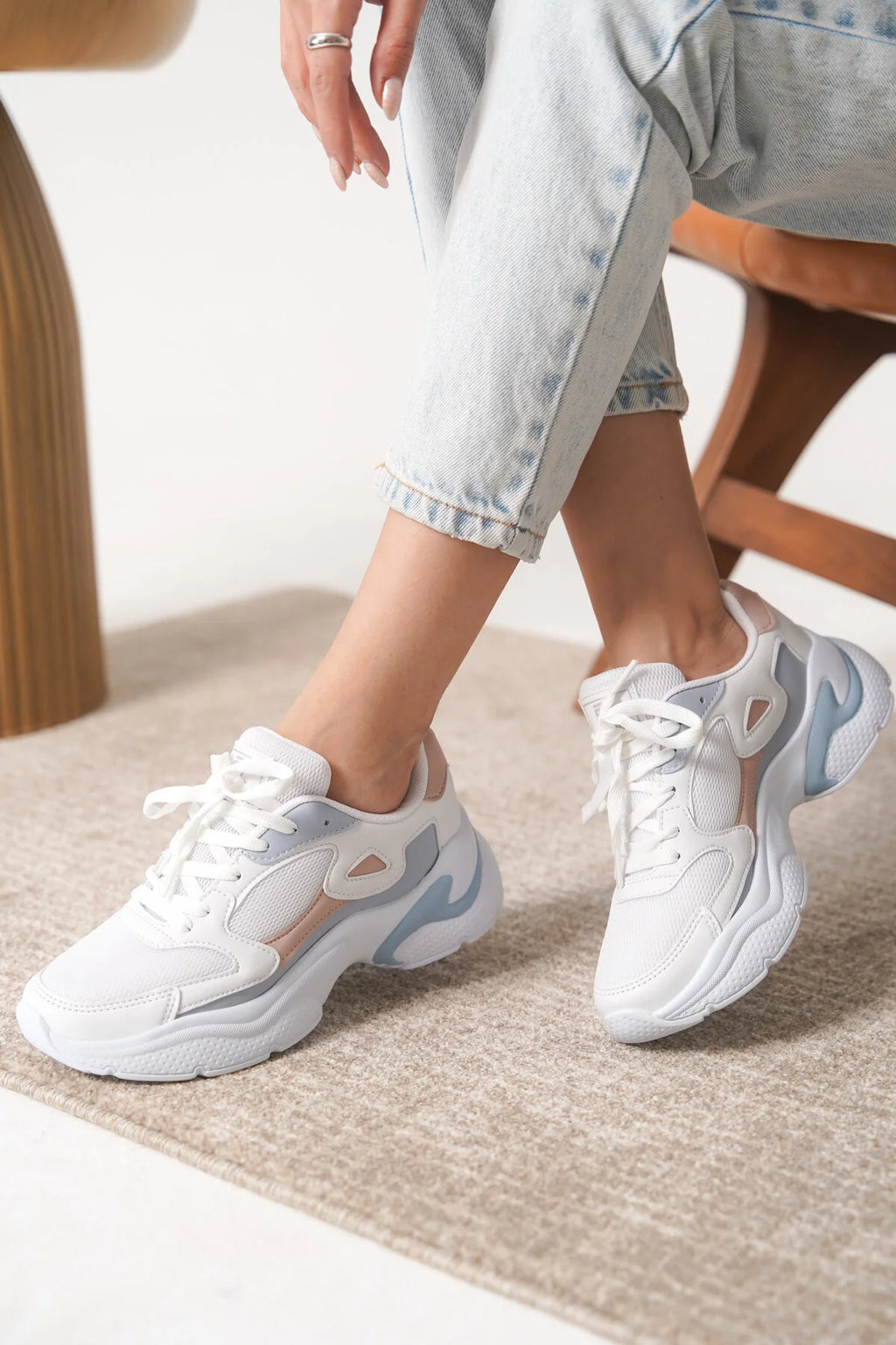 ZRN-152 Premium Ortopedik Beyaz Pudra Mavi Kadın Sneaker