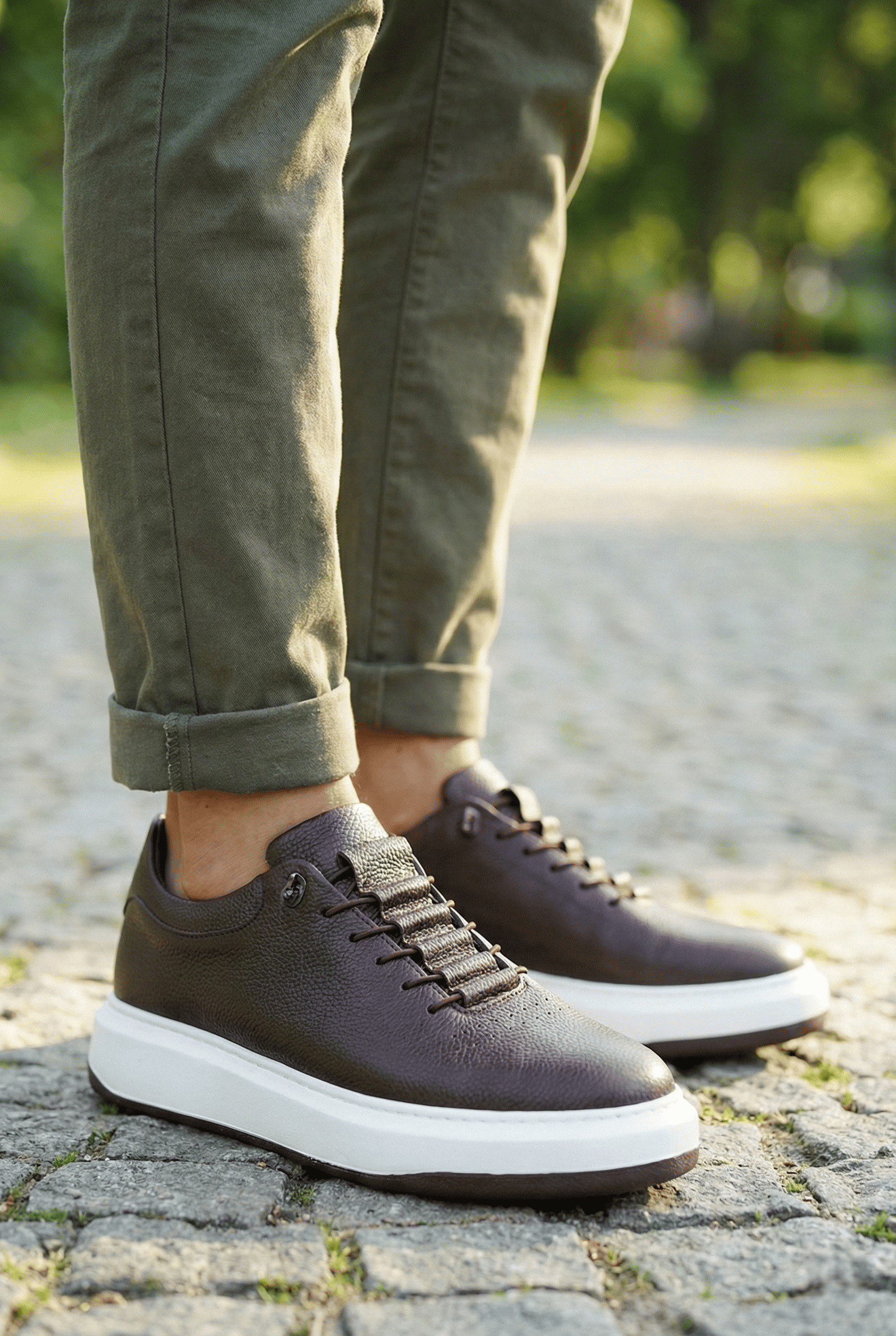 ZRNR-404 Urban Comfort Premium Bağcıksız Günlük Erkek Sneaker Kahverengi